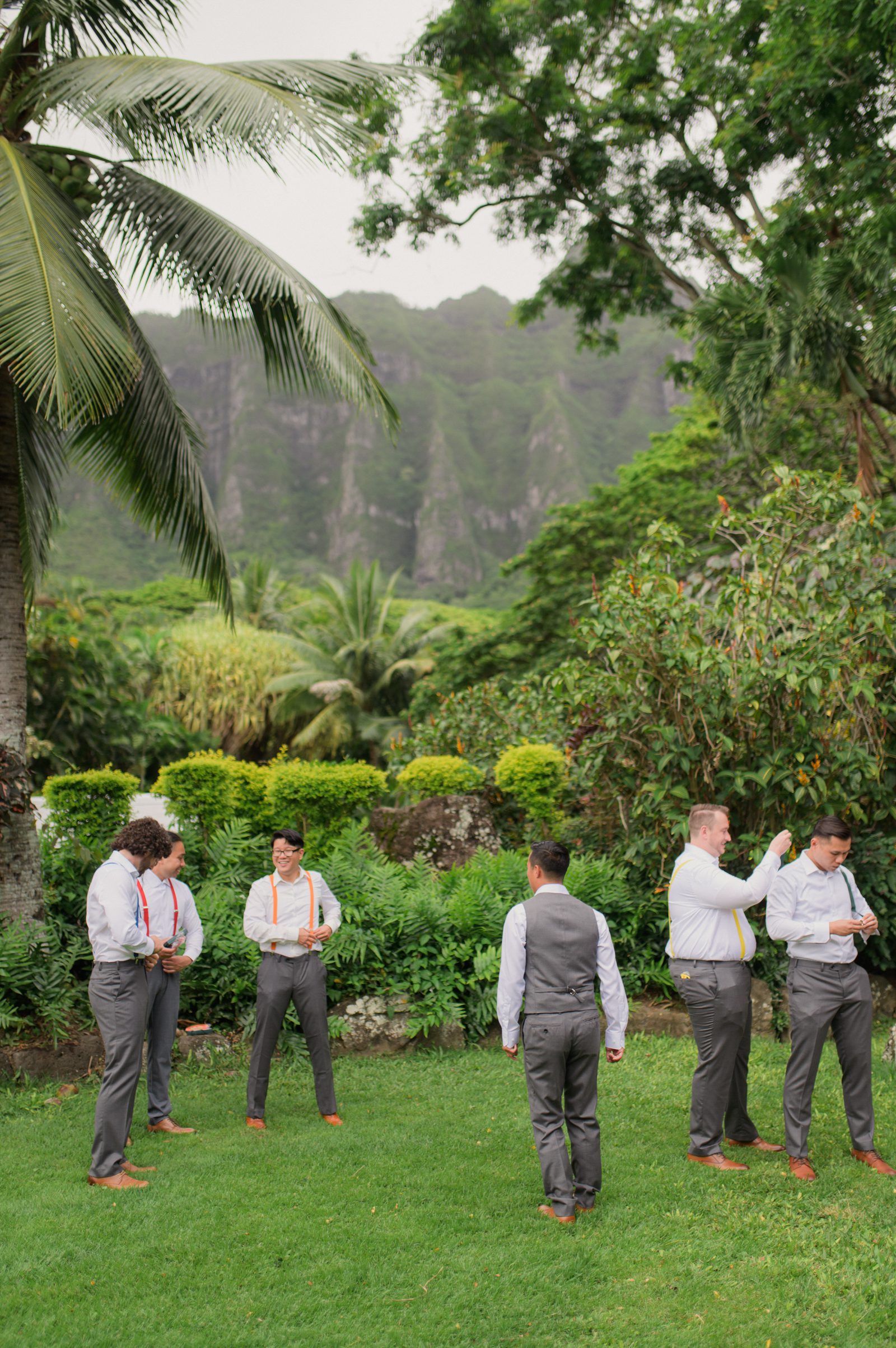 lgbtq destination wedding in Honolulu hawaii